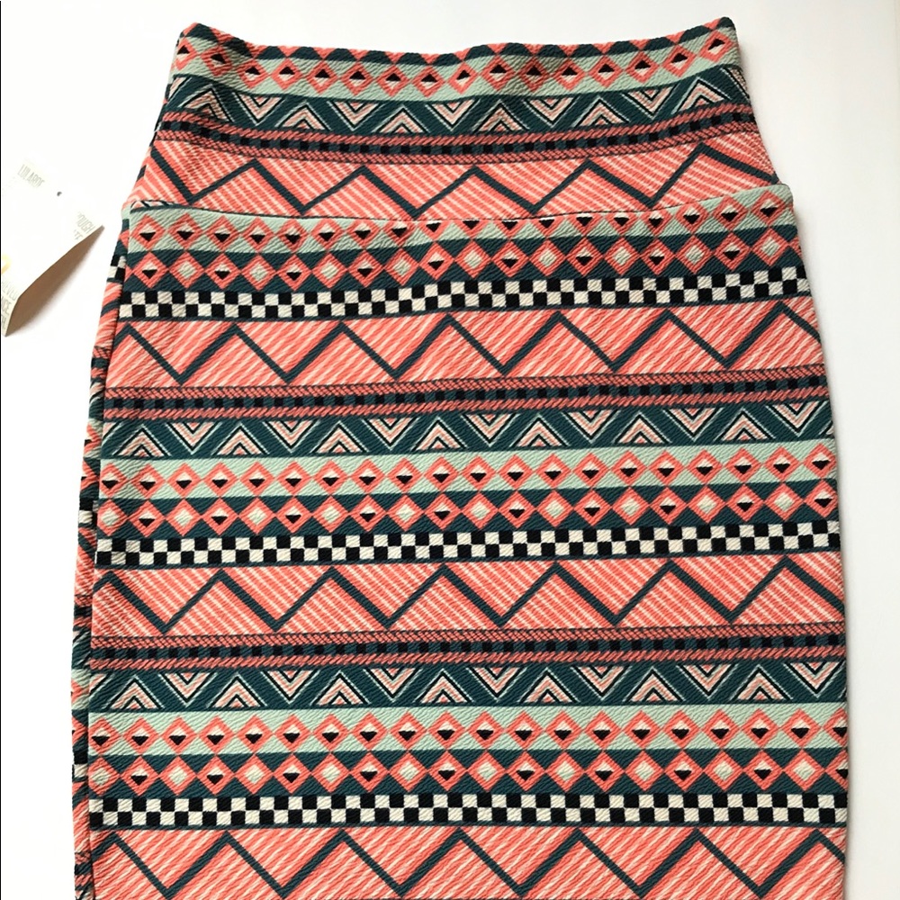 XS Lularoe Cassie Pencil Skirt
